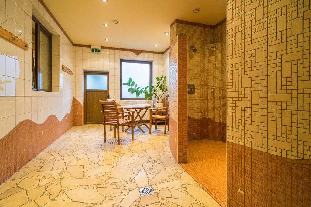Hotel Zur Post เพียร์นา ภายนอก รูปภาพ